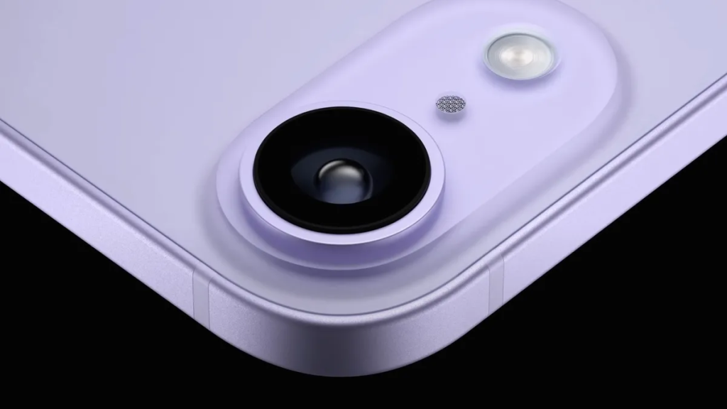 Camera telefonului Iphone 17(Credit: Front Page Tech)