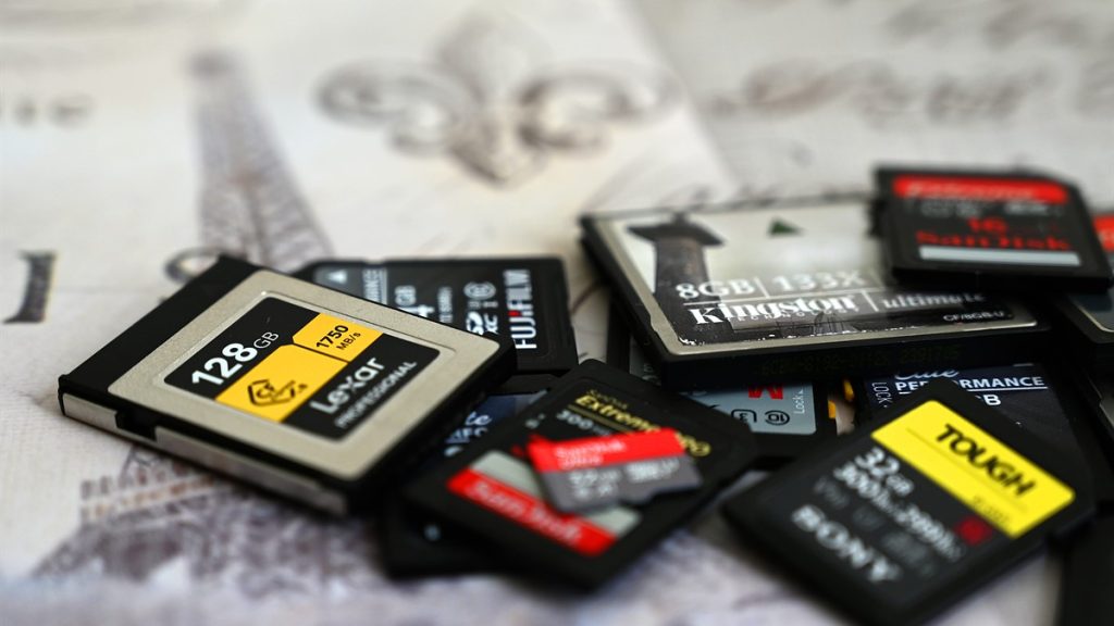 Tipuri de carduri de memorie