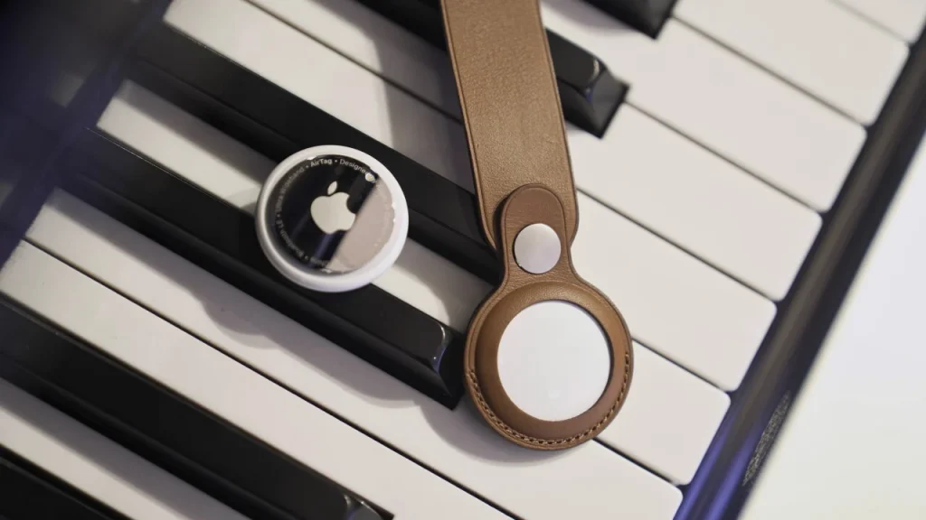 Cum funcționează Apple AirTag? Explicație ultra-wideband