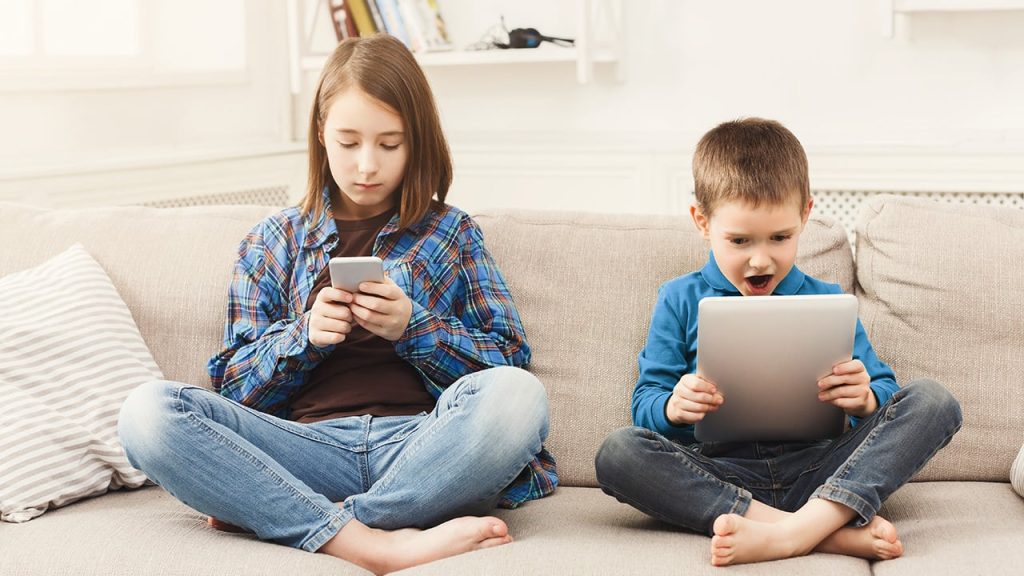 Cum să-ți deconectezi copiii de la Wi-Fi și să preiei controlul asupra internetului