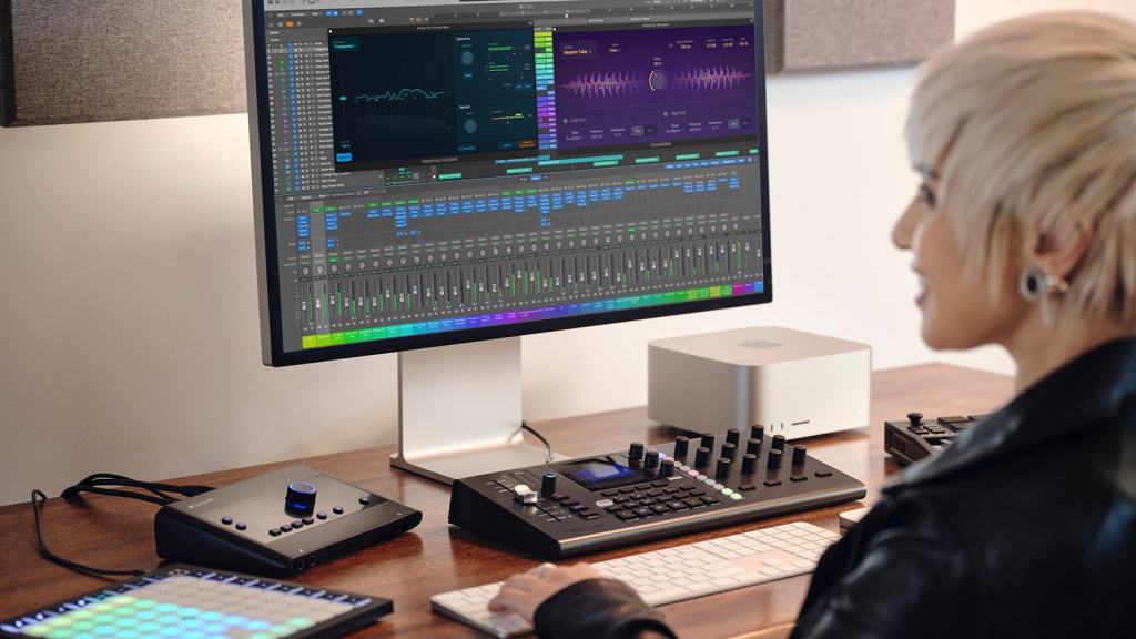 Dezvoltator Apple lucreaza cu Logic Pro