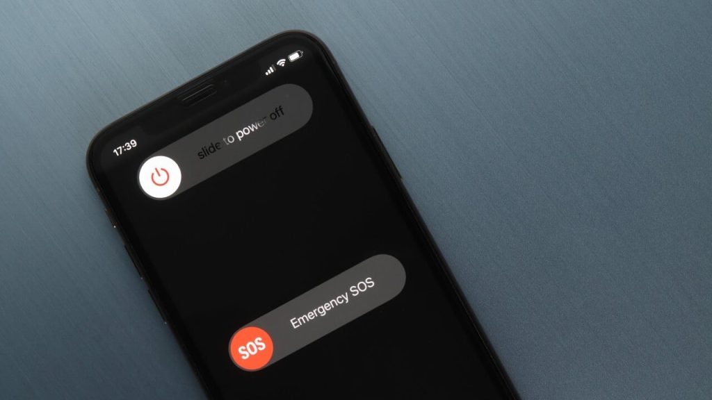 Cum să oprești sau să repornești un iPhone