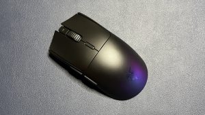 Razer Viper V3 HyperSpeed Review: Se simte mai ușor