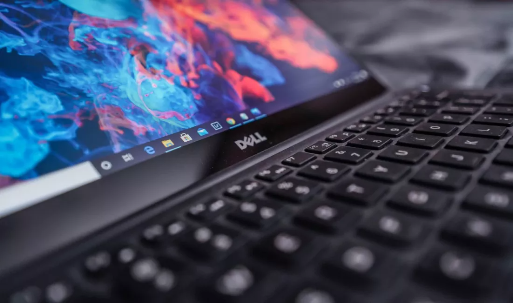 Laptop business Dell