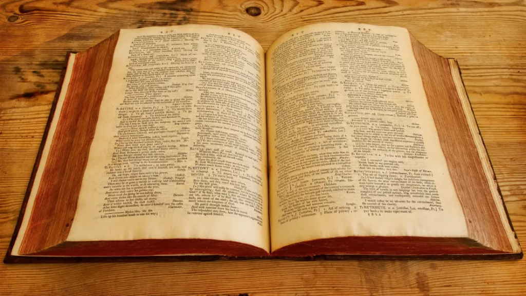 Editie veche a dictionarului Cambridge