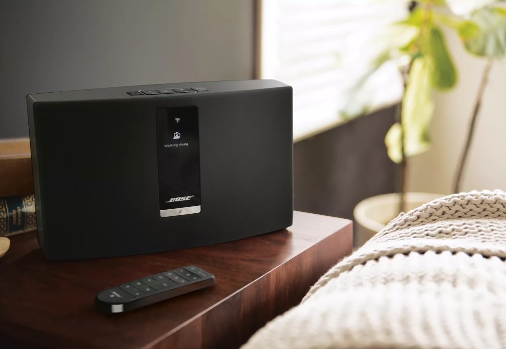 Închiderea SoundTouch de la Bose lasă boxele conectate mai puțin inteligente.