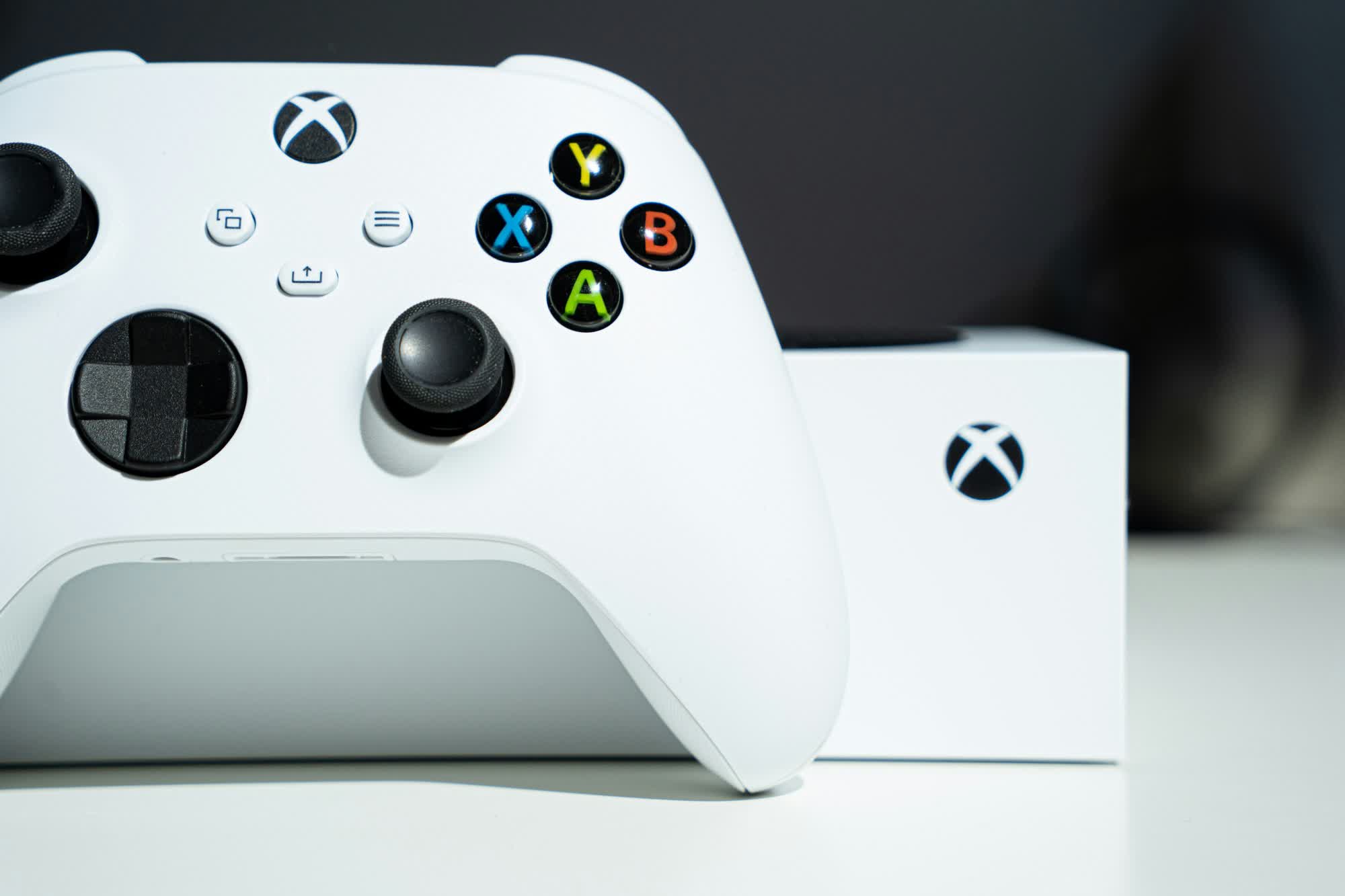 Microsoft nu renunță la hardware-ul Xbox, în ciuda rapoartelor despre Walmart și Target