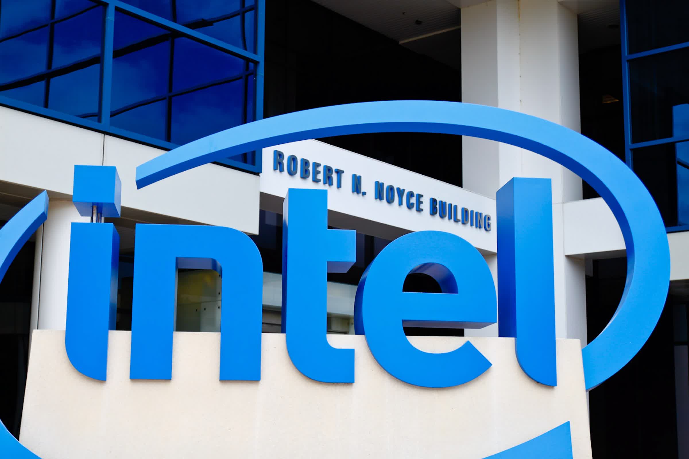 Intel dă în judecată un fost inginer acuzat de furtul a 18.000 de fișiere etichetate "top secret"