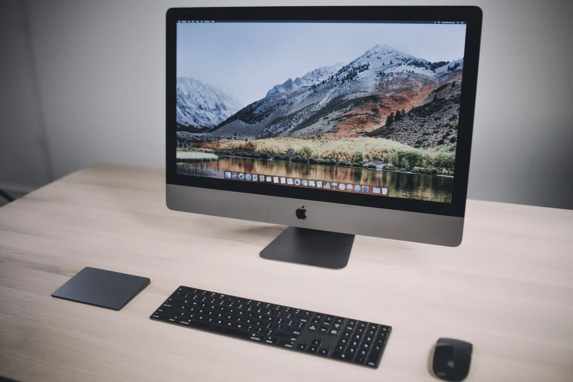 Apple ar putea relansa iMac Pro cu cipul M5 Max