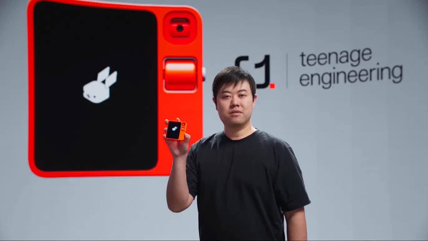 Dispozitivele AI sunt doar „soluții în căutarea unei probleme”, spune CEO-ul Logitech